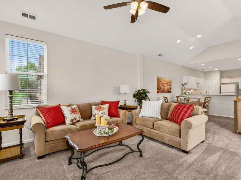 5842 Timber Top Drive, Hilliard, OH 43026 Photo 13