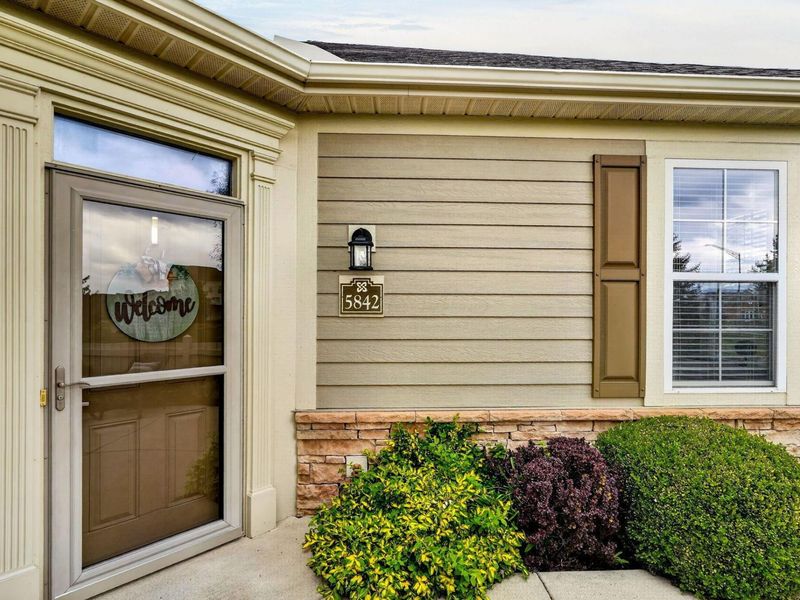 5842 Timber Top Drive, Hilliard, OH 43026 Photo 7