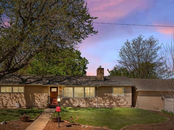 805 Kline Drive, Lakewood, CO 80215