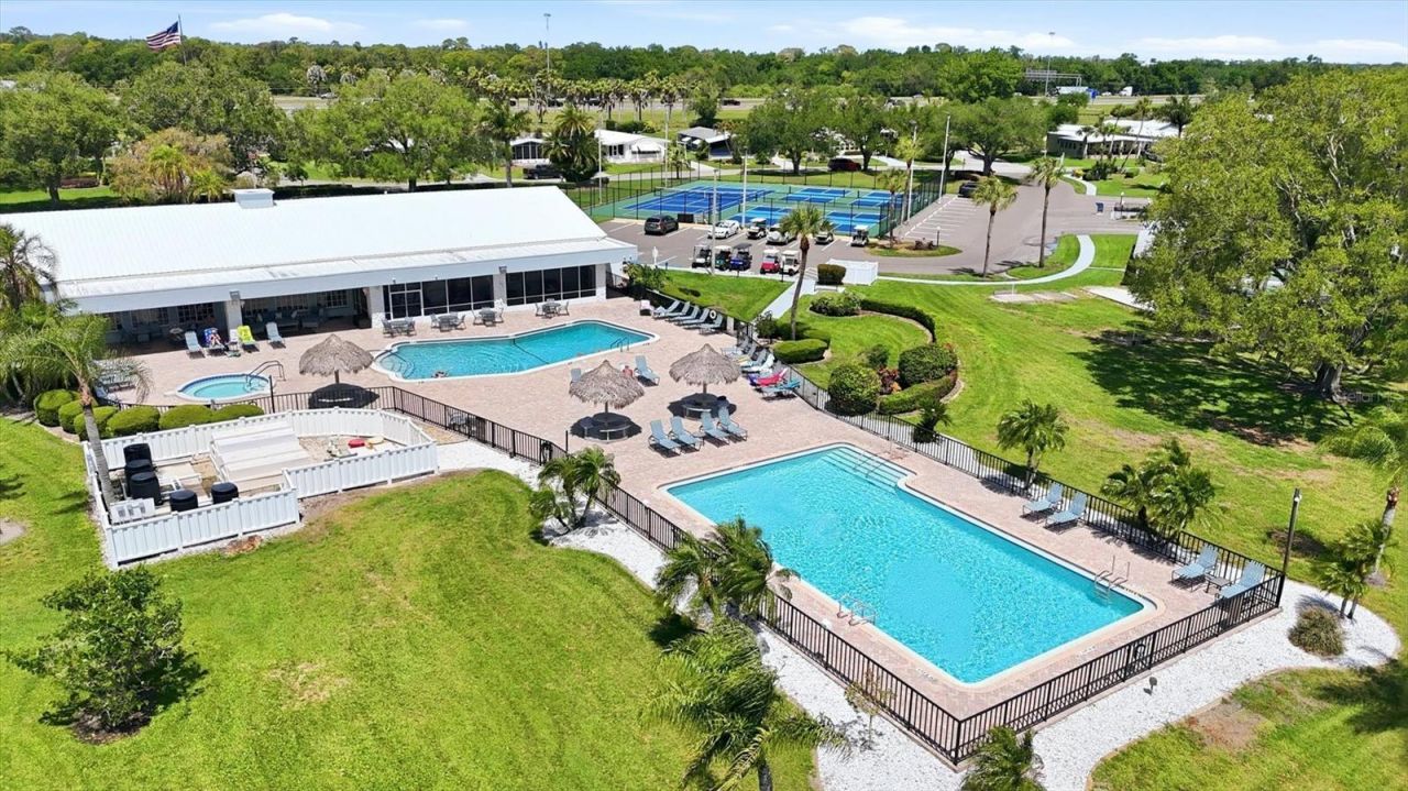 8420 Imperial Circle, Palmetto, FL 34221 Photo