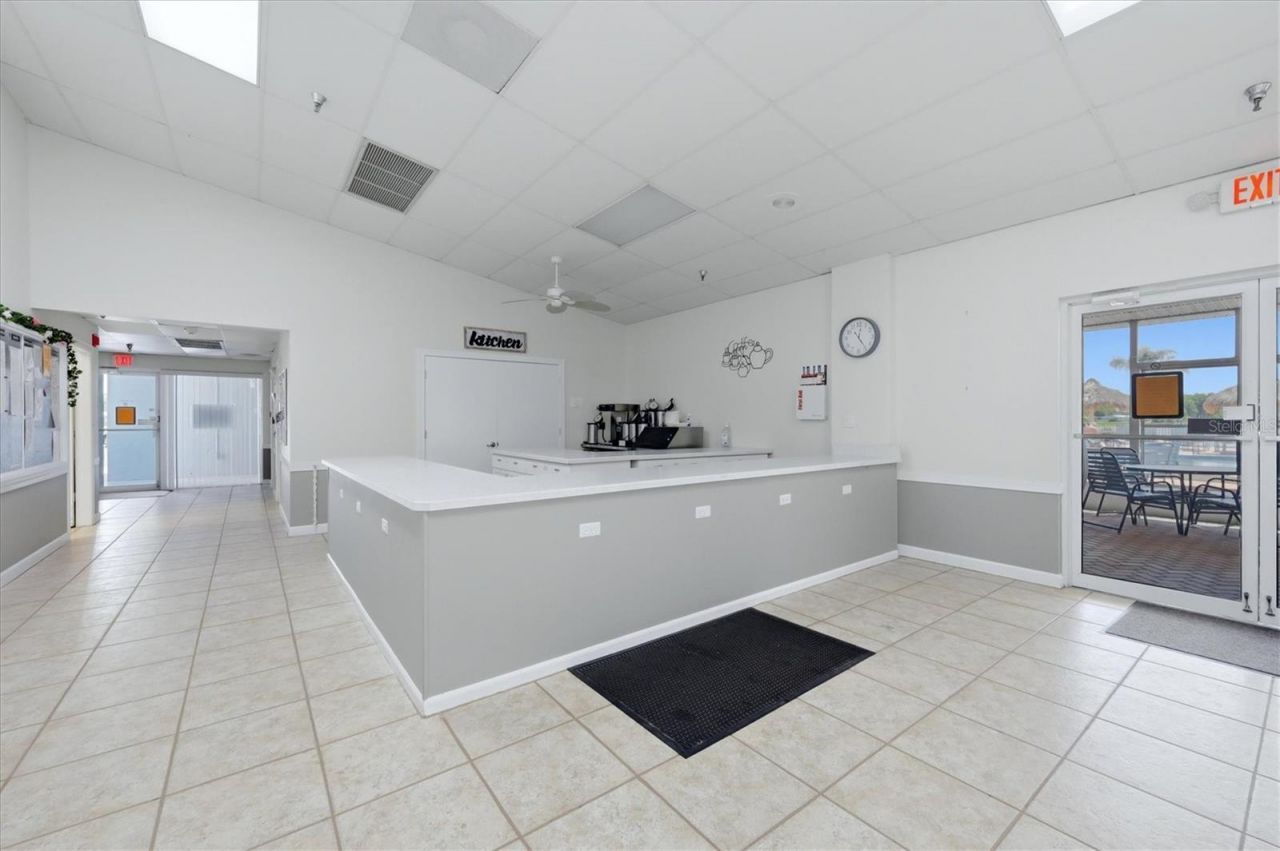 8420 Imperial Circle, Palmetto, FL 34221 Photo