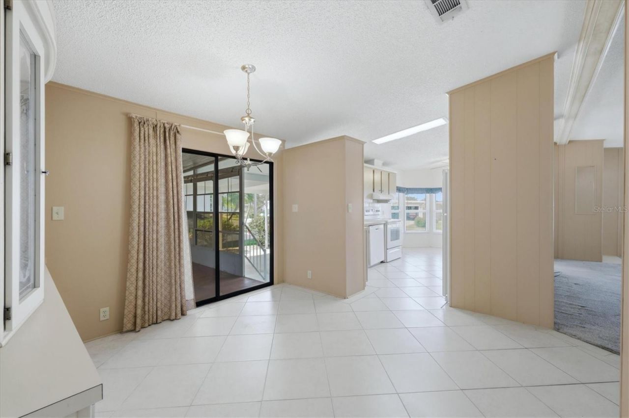 8420 Imperial Circle, Palmetto, FL 34221 Photo