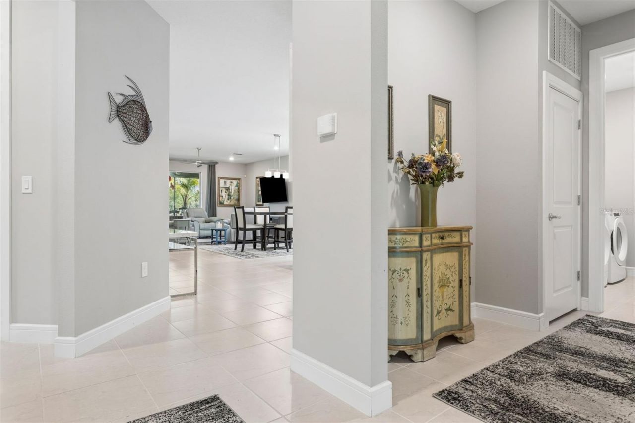 6382 Bradford Woods Drive, Zephyrhills, FL 33542 Photo