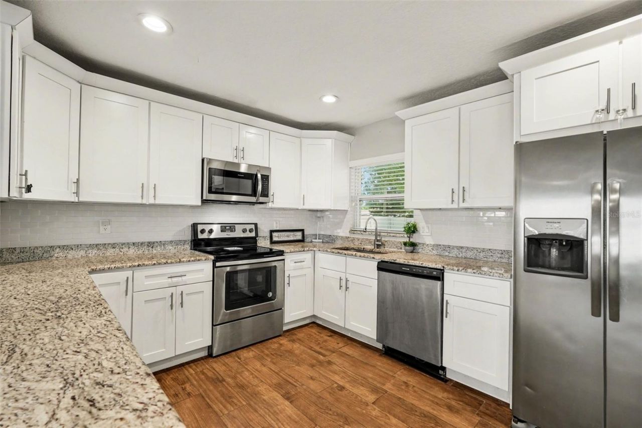 10555 109th Street , Largo, FL 33778 Photo