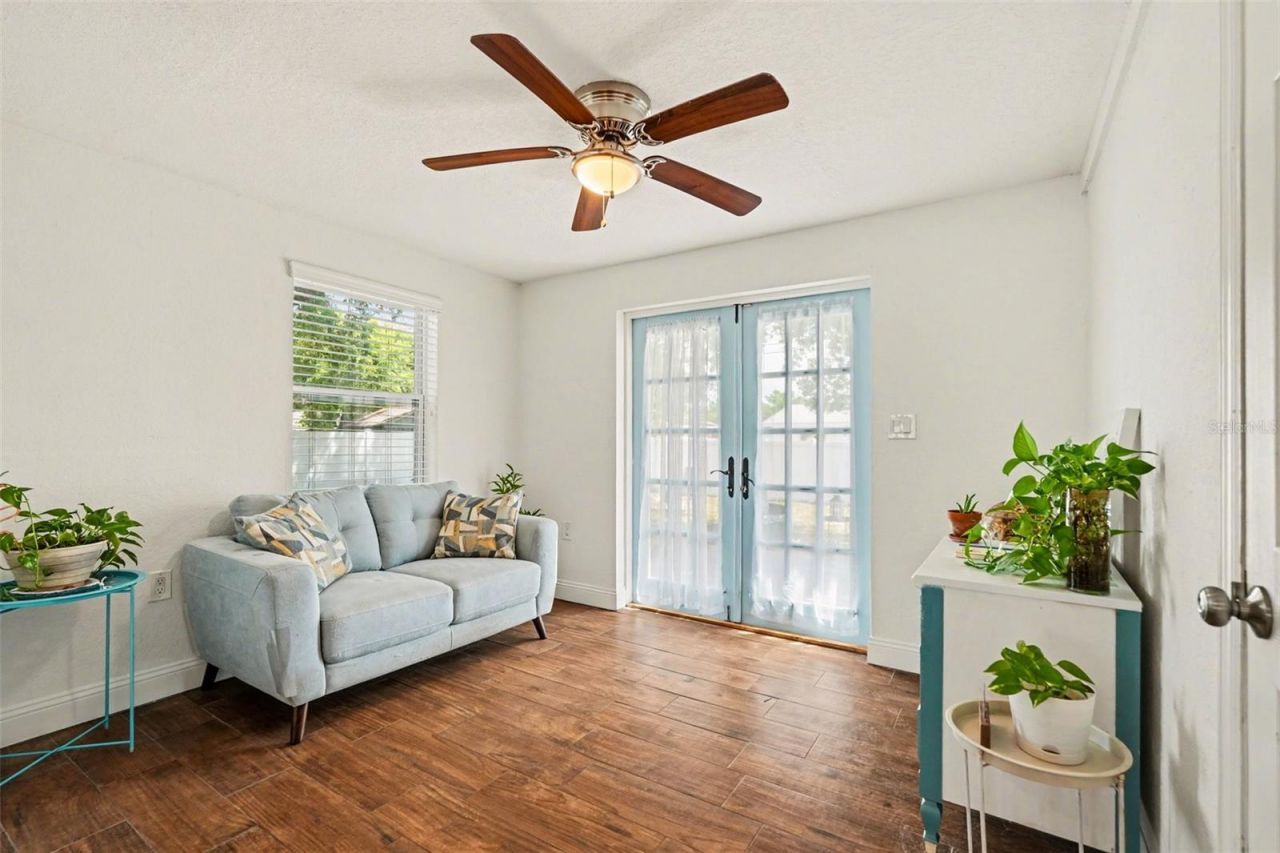 10555 109th Street , Largo, FL 33778 Photo