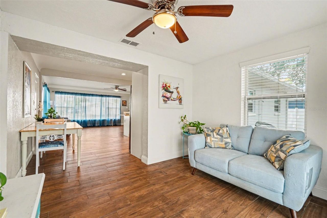 10555 109th Street , Largo, FL 33778 Photo