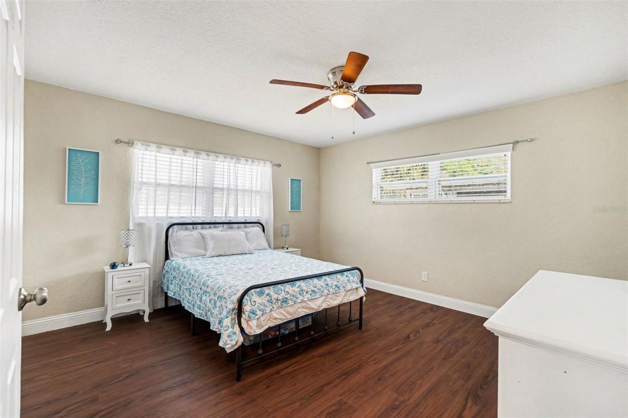 10555 109th Street , Largo, FL 33778 Photo