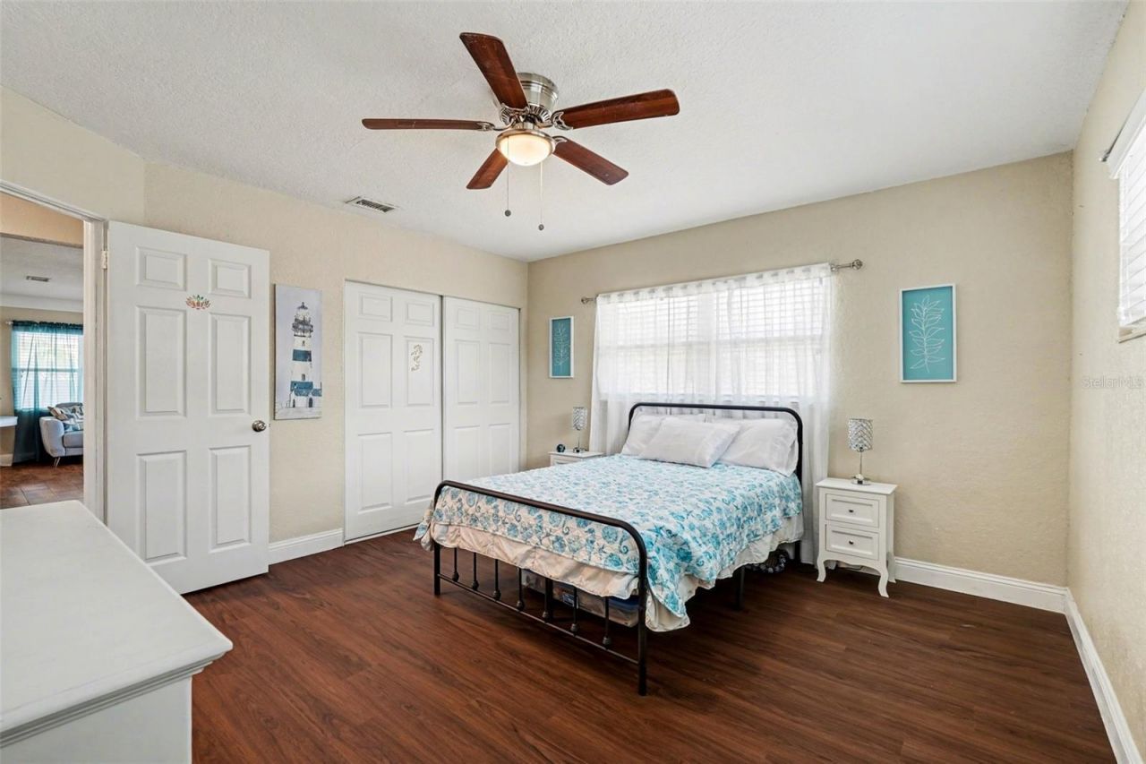 10555 109th Street , Largo, FL 33778 Photo