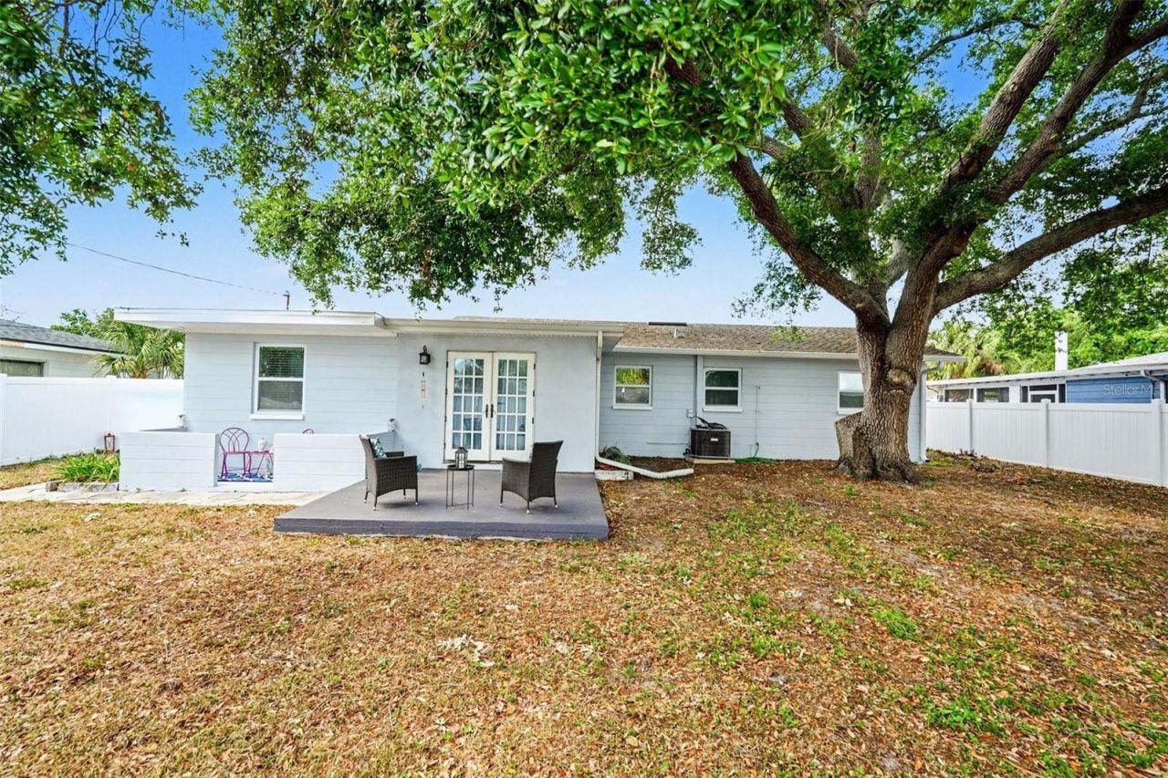 10555 109th Street , Largo, FL 33778 Photo