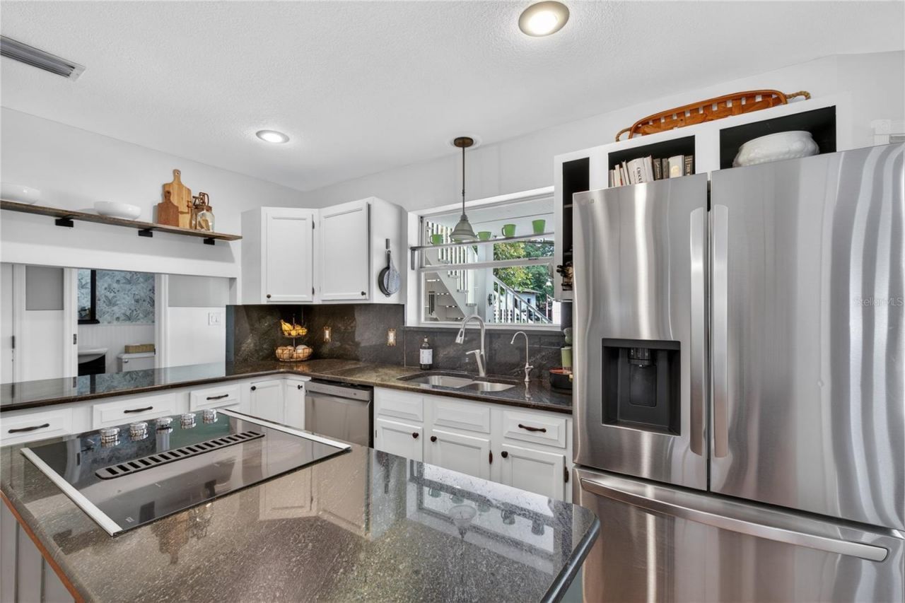 32040 Chestnut Lane, Sorrento, FL 32776 Photo