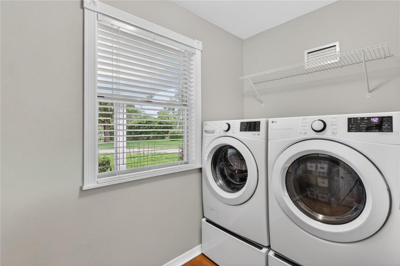 32040 Chestnut Lane, Sorrento, FL 32776 Photo