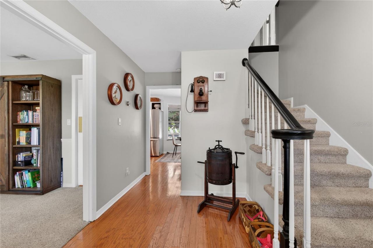 32040 Chestnut Lane, Sorrento, FL 32776 Photo