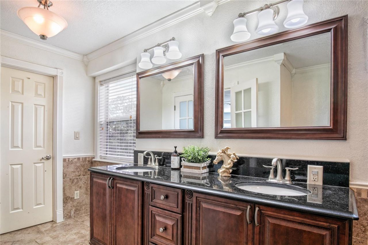32040 Chestnut Lane, Sorrento, FL 32776 Photo