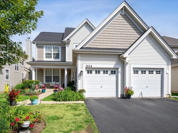 1124 Amelia Court , Indian Creek, IL 60061