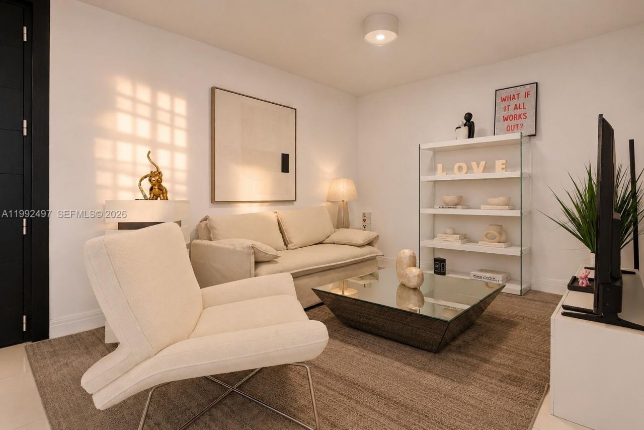 200 Biscayne Boulevard Way, Unit 5009, Miami, FL 33131 Photo
