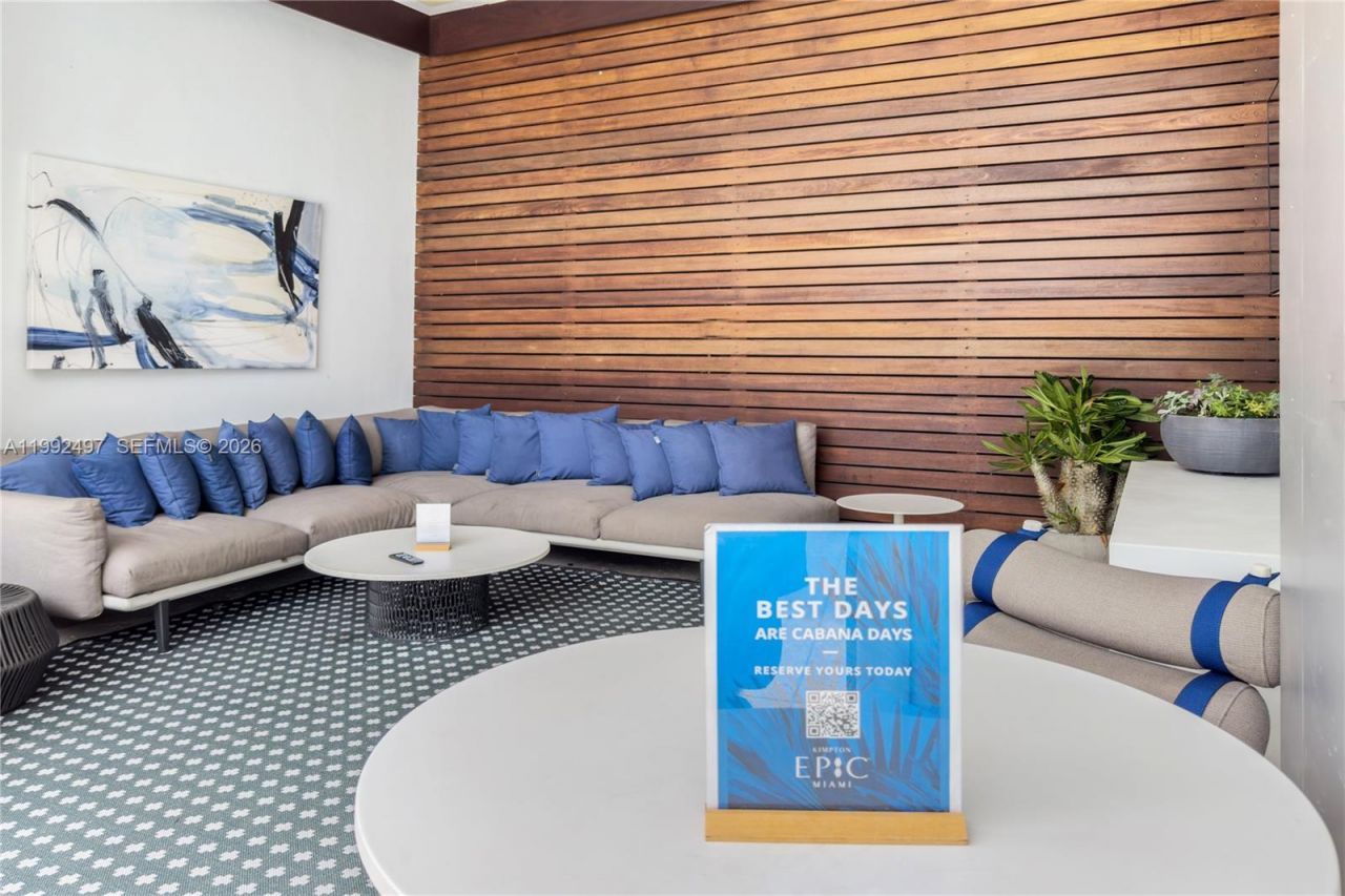 200 Biscayne Boulevard Way, Unit 5009, Miami, FL 33131 Photo