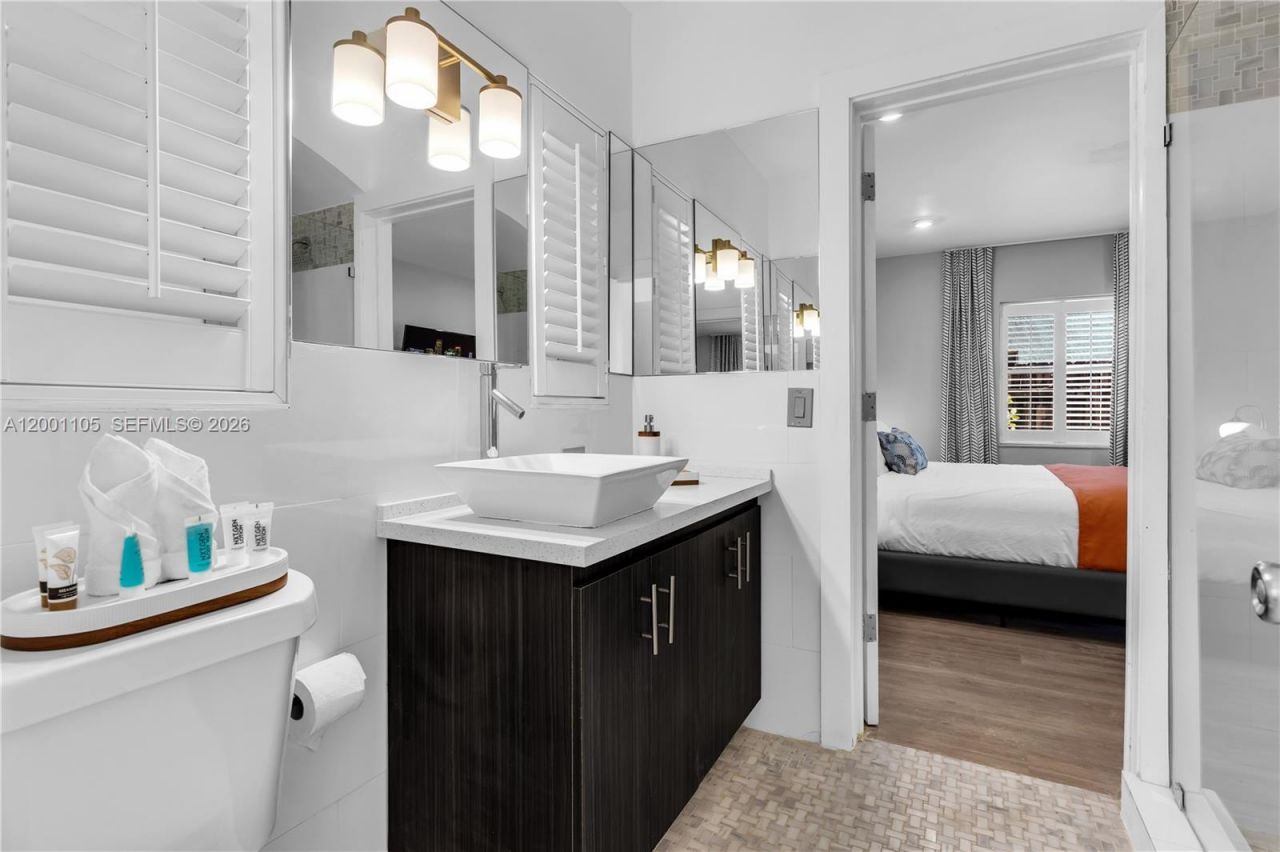 8101 Harding Ave, Miami Beach, FL 33141 Photo