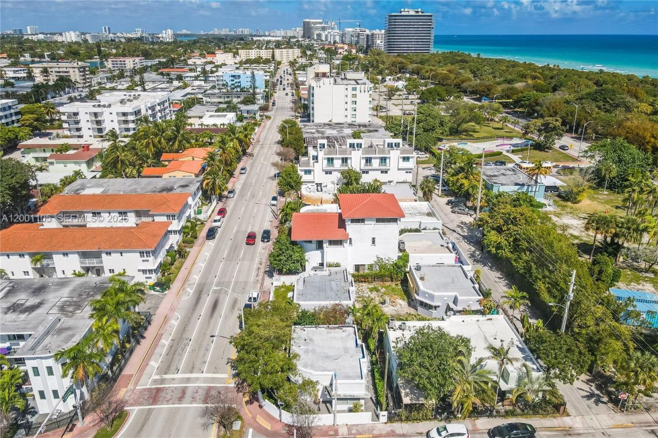 8101 Harding Ave, Miami Beach, FL 33141 Photo