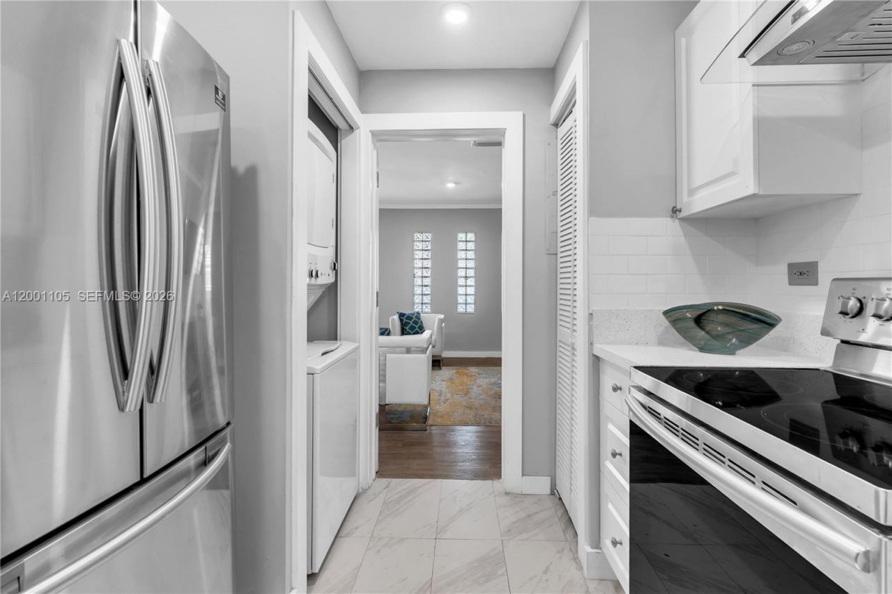 8101 Harding Ave, Miami Beach, FL 33141 Photo