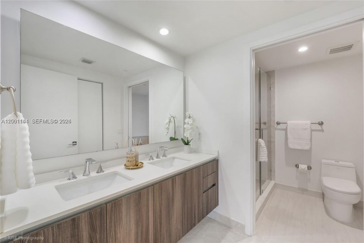 488 NE 18th St, Unit 505, Miami, FL 33132 Photo