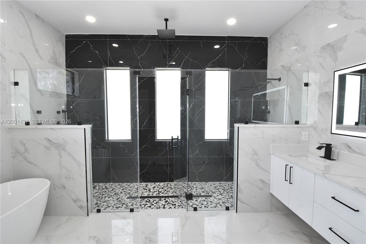 920 Edward Ave, Lehigh Acres, FL 33936 Photo