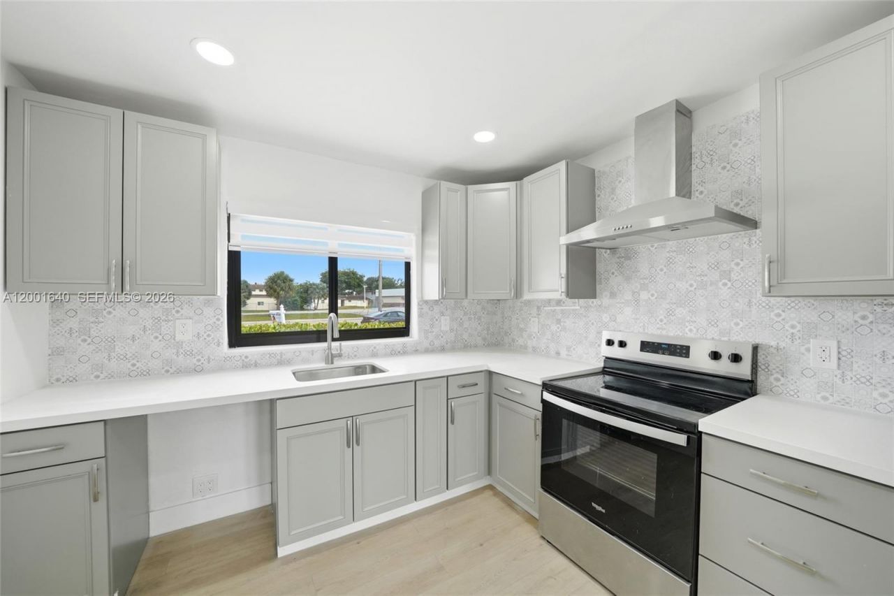 7200 W 12th Ave, Hialeah, FL 33014 Photo