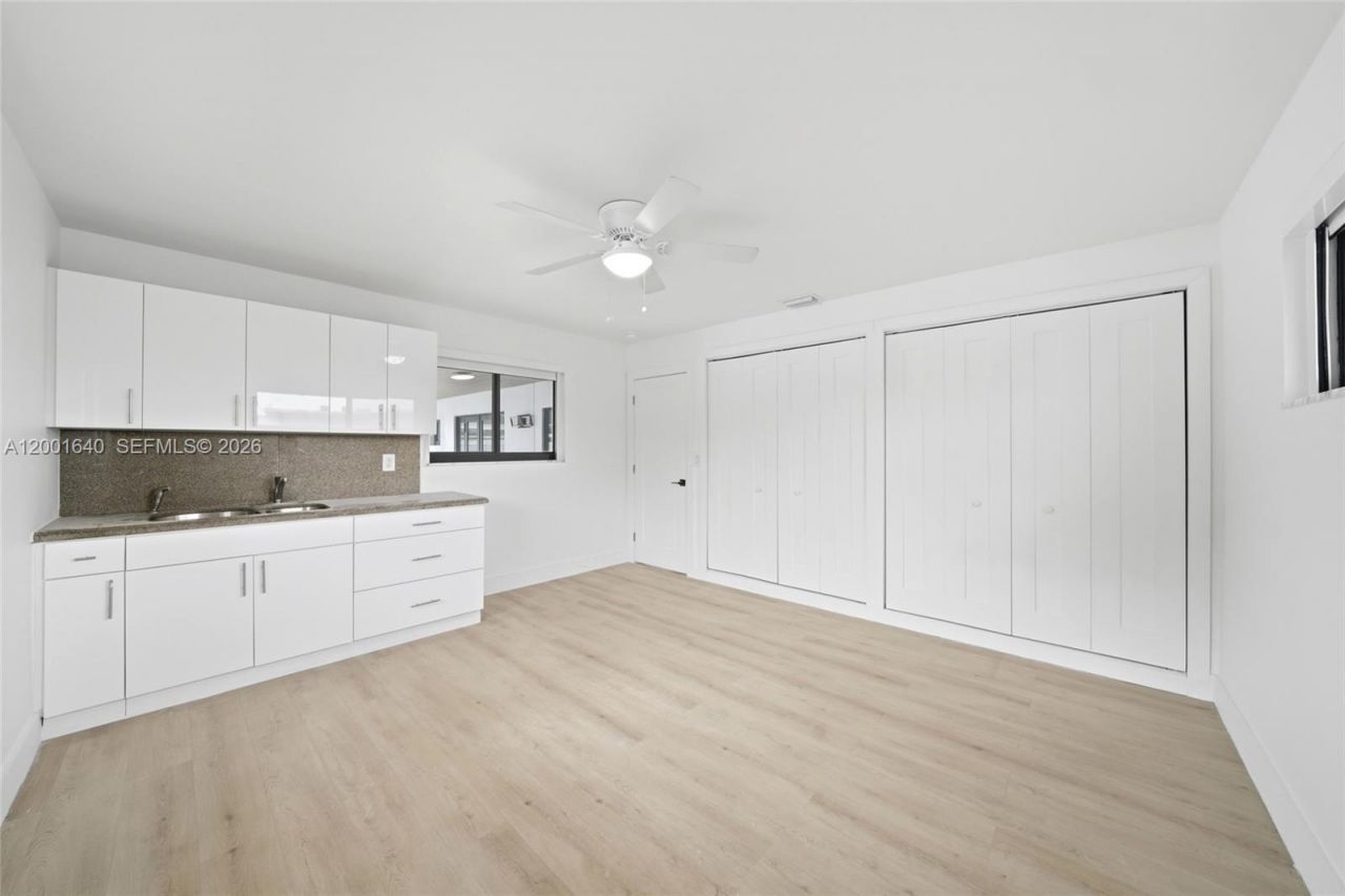 7200 W 12th Ave, Hialeah, FL 33014 Photo