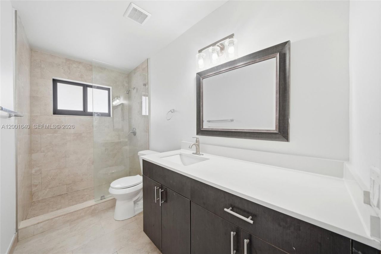 7200 W 12th Ave, Hialeah, FL 33014 Photo