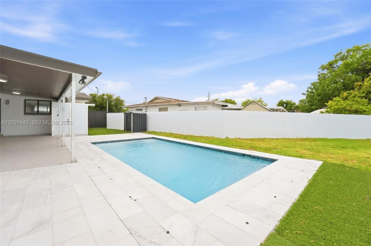 7200 W 12th Ave, Hialeah, FL 33014 Photo