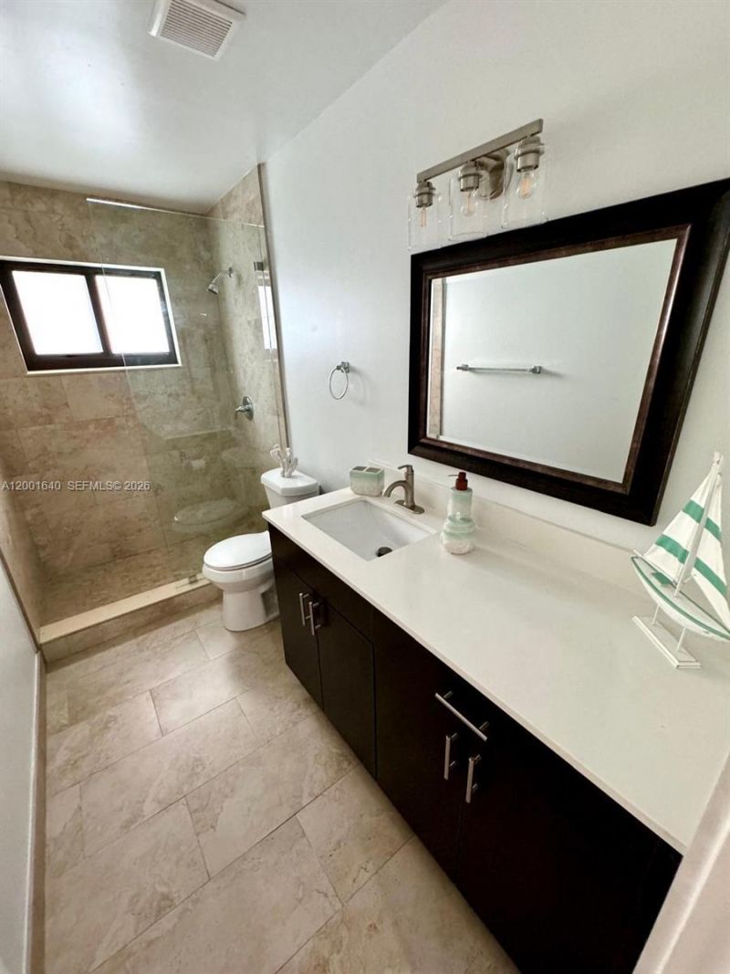 7200 W 12th Ave, Hialeah, FL 33014 Photo