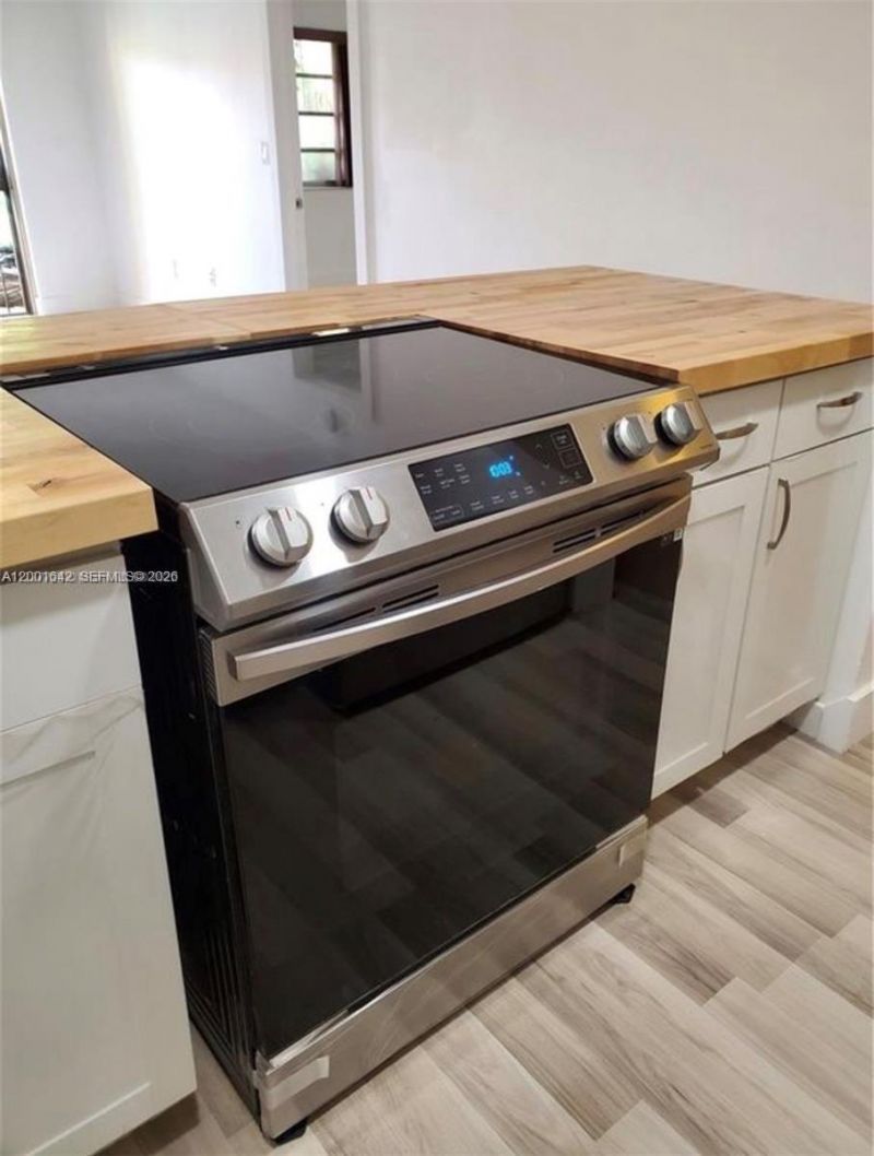 3181 SW 13th St, Unit 108, Miami, FL 33145 Photo