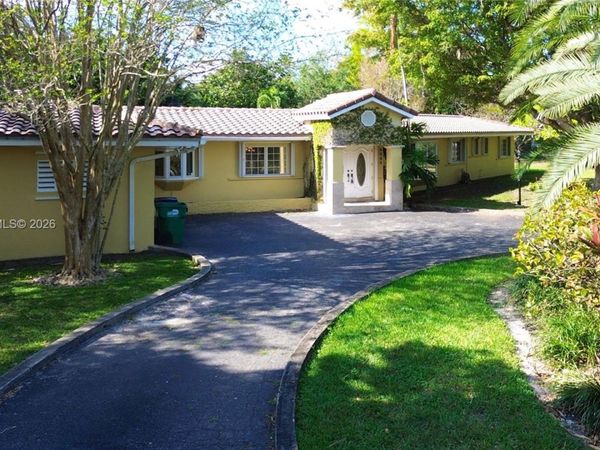 6282 SW 133rd St , Pinecrest, FL 33156