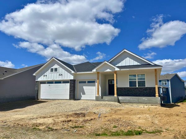 4975 Noble Lane NW, Rochester, MN 55901