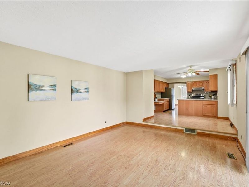 8601 State Road, North Royalton, OH 44133 Photo 21