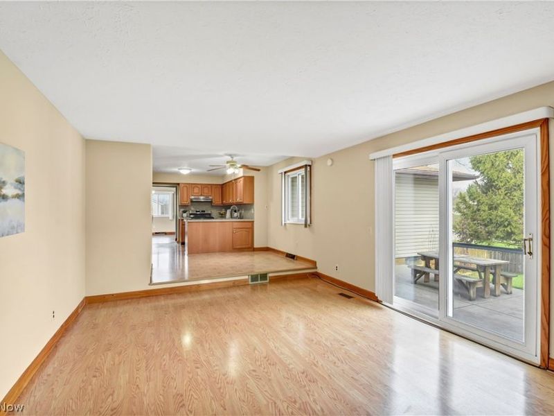 8601 State Road, North Royalton, OH 44133 Photo 22