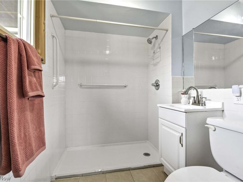 8601 State Road, North Royalton, OH 44133 Photo 33