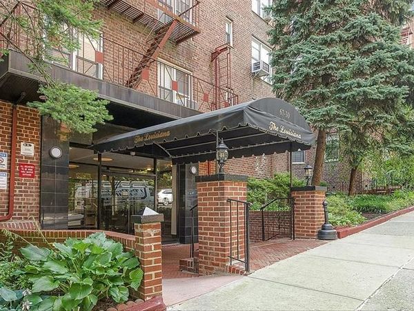 67-30 Clyde Street , Unit 5B, Forest Hills, NY 11375