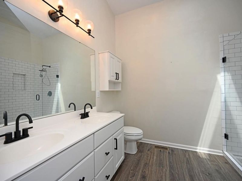 466 Stanley Avenue, Cincinnati, OH 45226 Photo 20