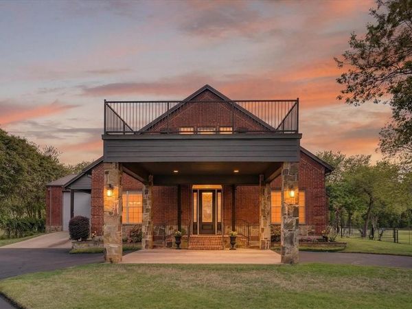 1290 Fox Lane, Burleson, TX 76028