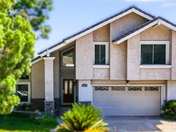 10 Bluff Point Court, Phillips Ranch, CA 91766