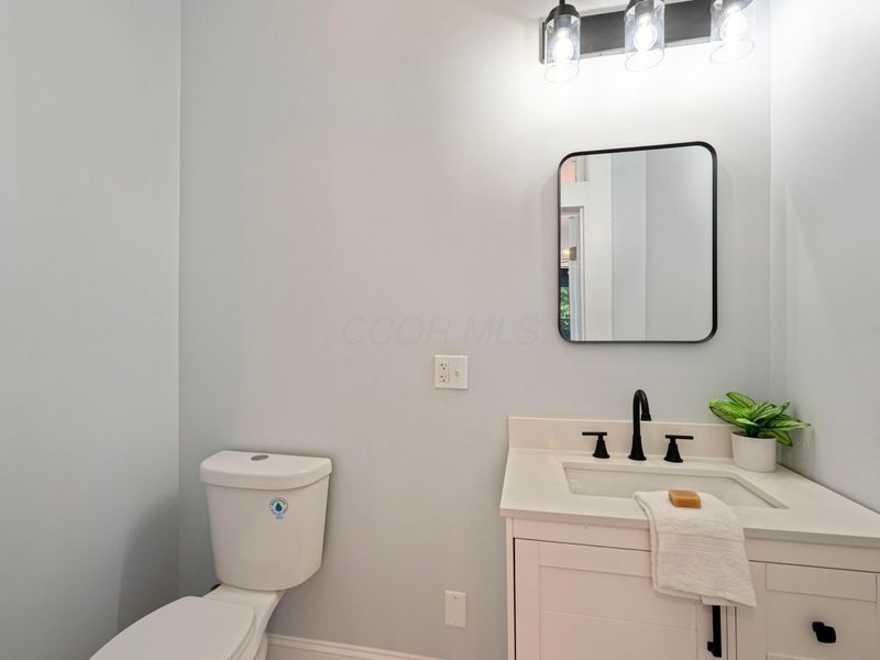 150 N Oak Street, London, OH 43140 Photo 23