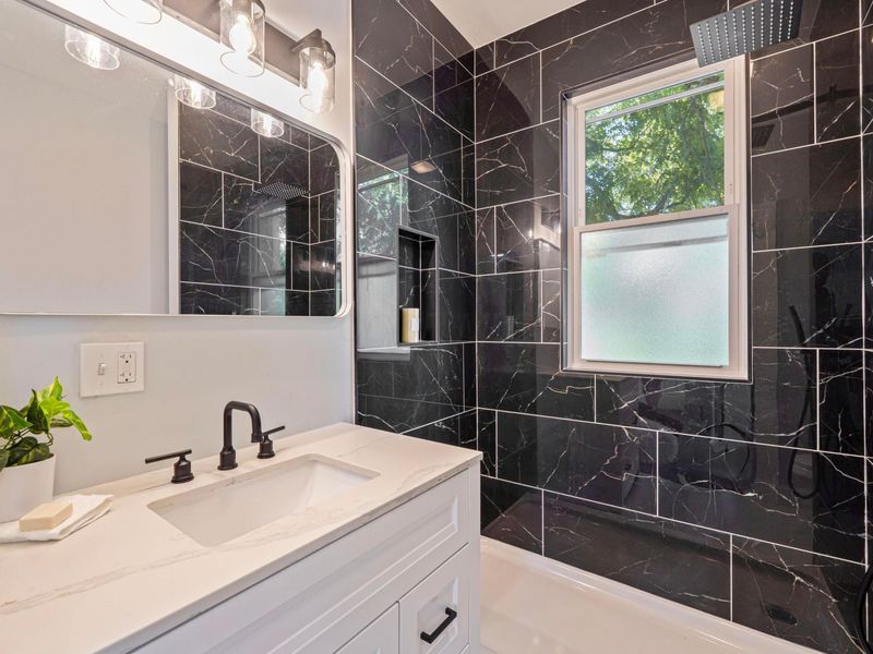 150 N Oak Street, London, OH 43140 Photo 35