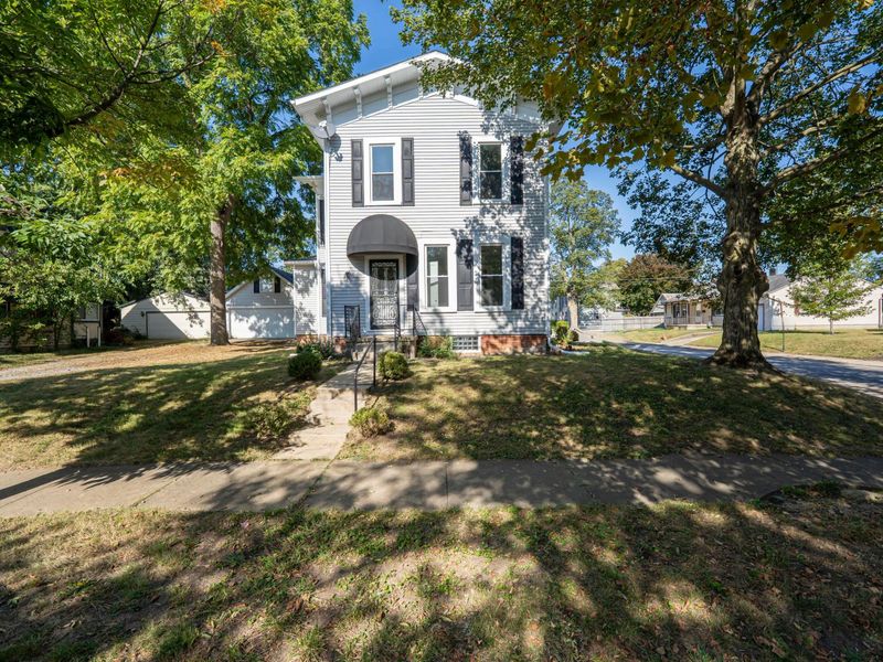 150 N Oak Street, London, OH 43140 Photo 4