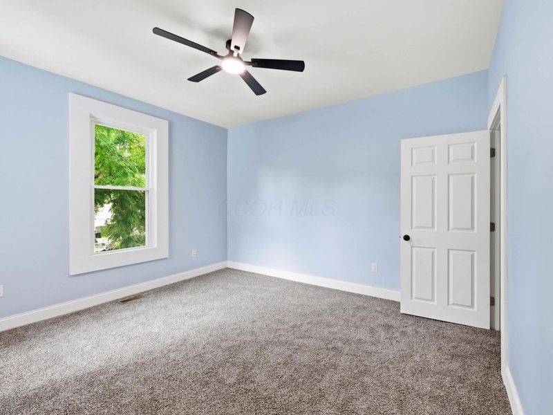 150 N Oak Street, London, OH 43140 Photo 42