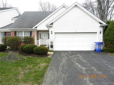 4000 Franklin Street , Unit 8, Hamburg, NY 14075