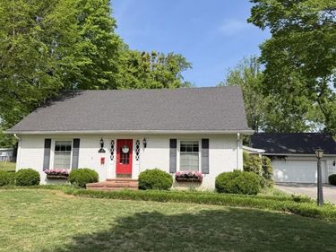 709 Wakefield Street, Bowling Green, KY 42103
