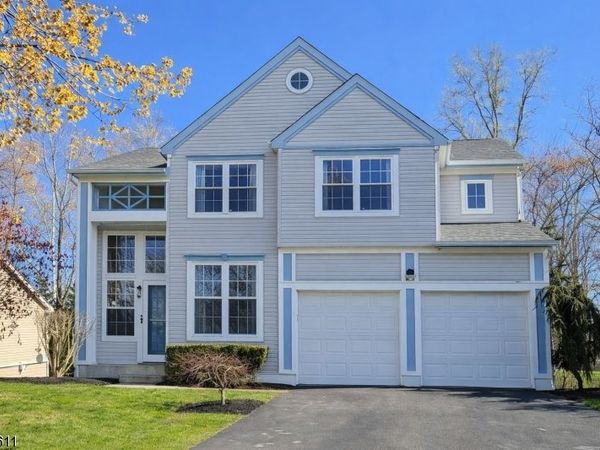 98 Harvard Cir, Montgomery, NJ 08540