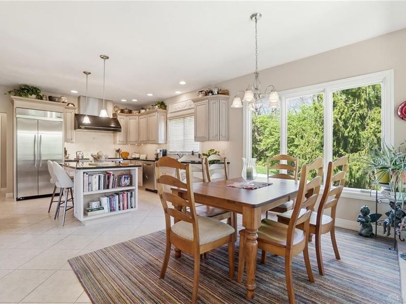 7286 Meeker Creek Drive, Butler Township, OH 45414 Photo 28