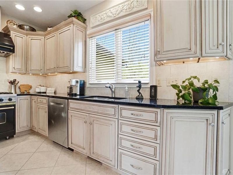 7286 Meeker Creek Drive, Butler Township, OH 45414 Photo 33