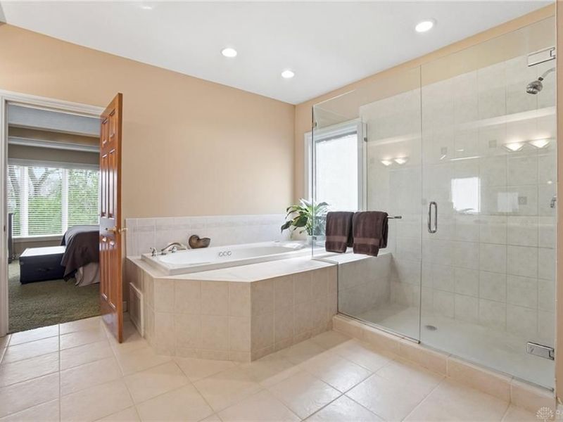 7286 Meeker Creek Drive, Butler Township, OH 45414 Photo 45